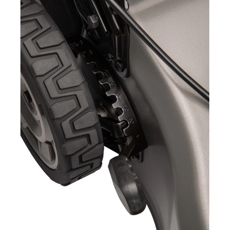 Makita 2x18v Grasmaaier 53cm DLM532Z Zonder Accu En Lader 4 Makita 2x18v Grasmaaier 53cm DLM532Z Zonder Accu En Lader - Afbeelding 4